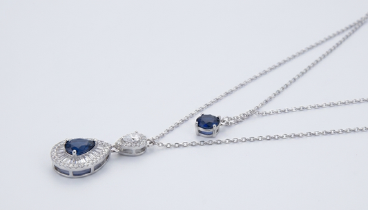 Stylish Charm Pendant – Modern Look