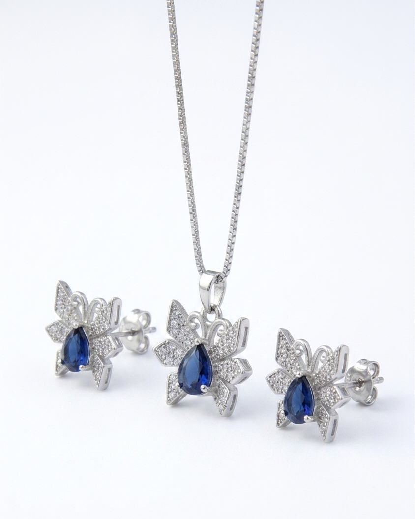 Stylish Matching Pendant & Earrings Set for Women